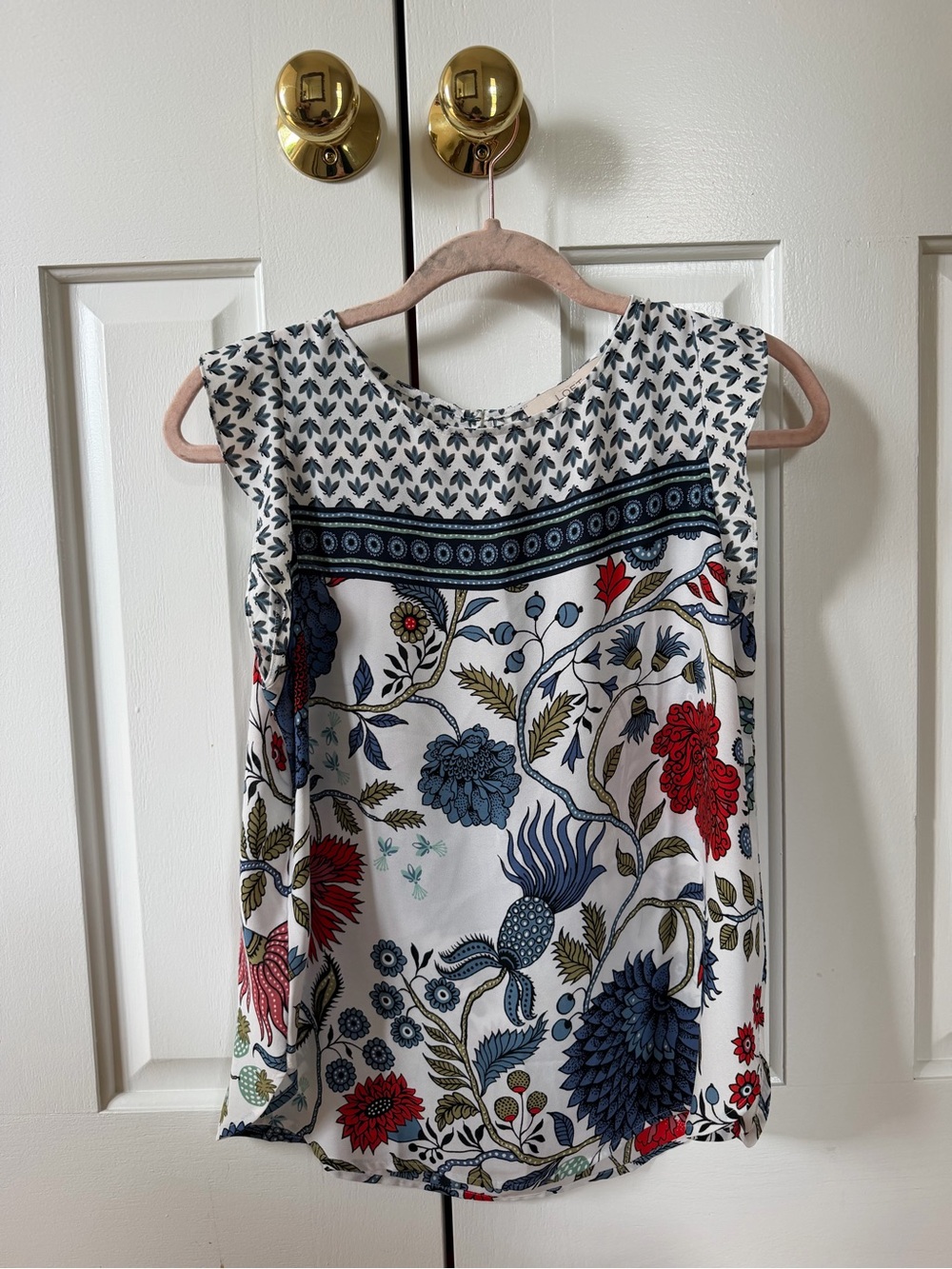 LOFT petite Sleeveless Floral Printed Blouse - White with Blue & Red